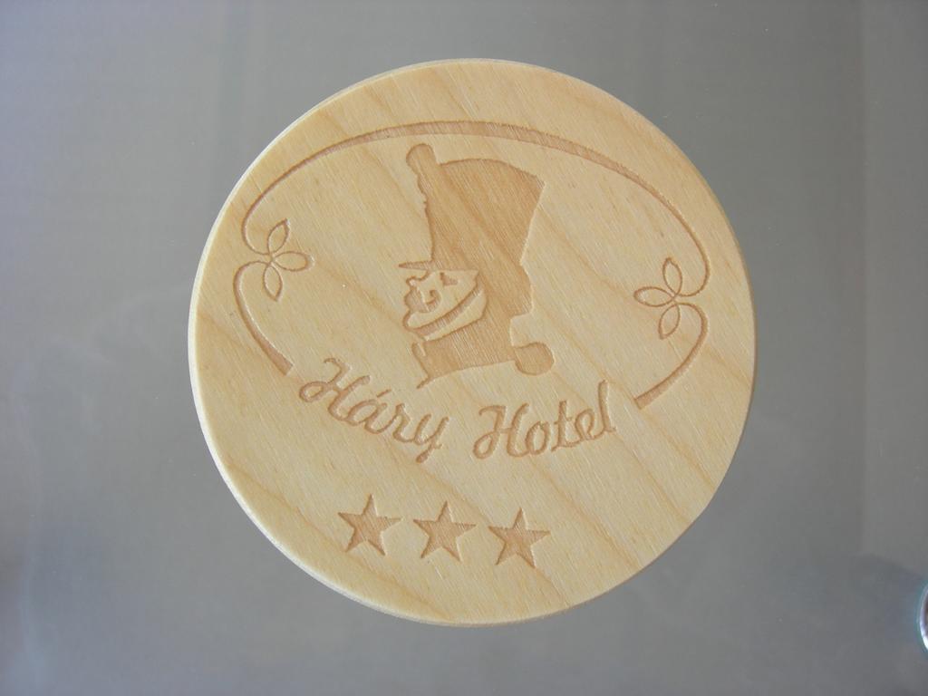 Hary Hotel Kecskemét Exterior foto